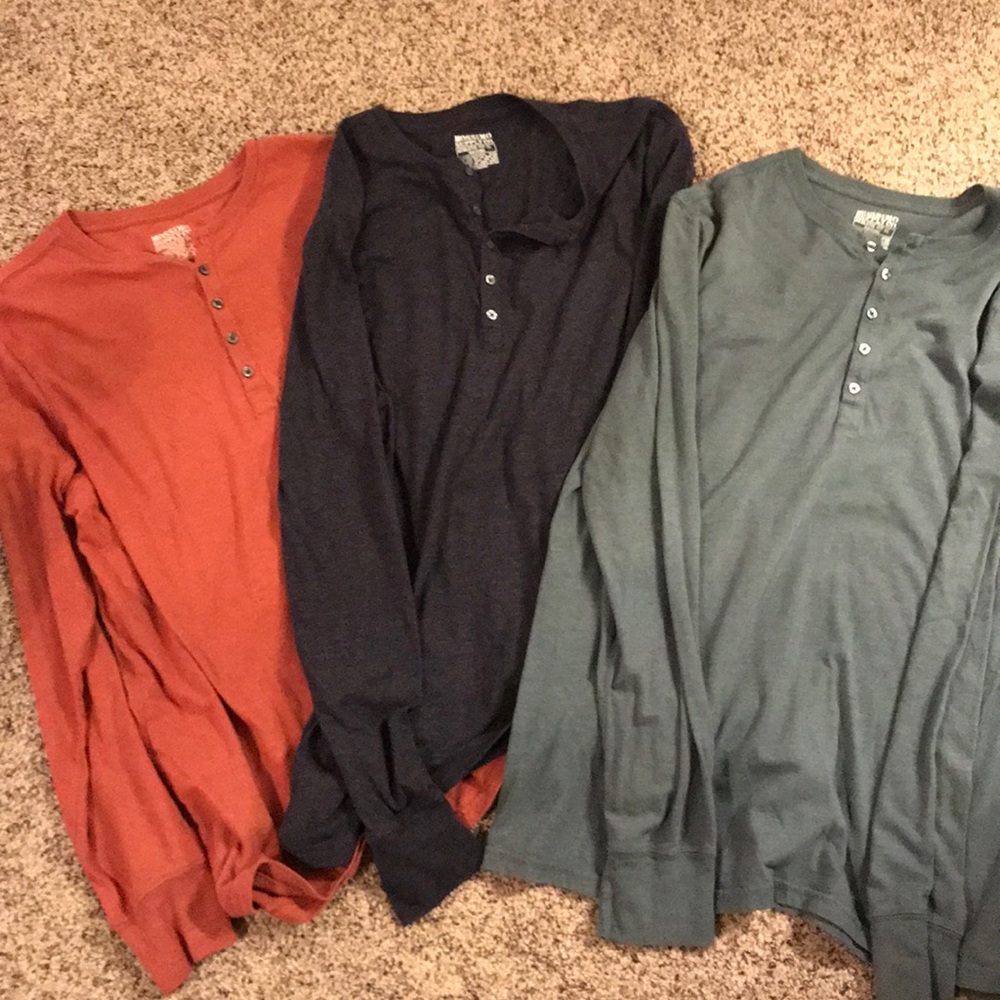Mossimo mens set of 3 Henley’s